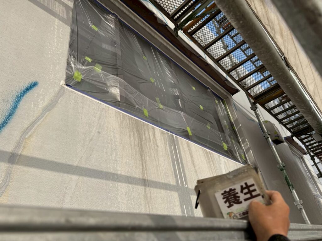 窓を養生しました