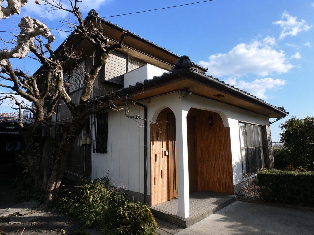 施工前　外観写真です