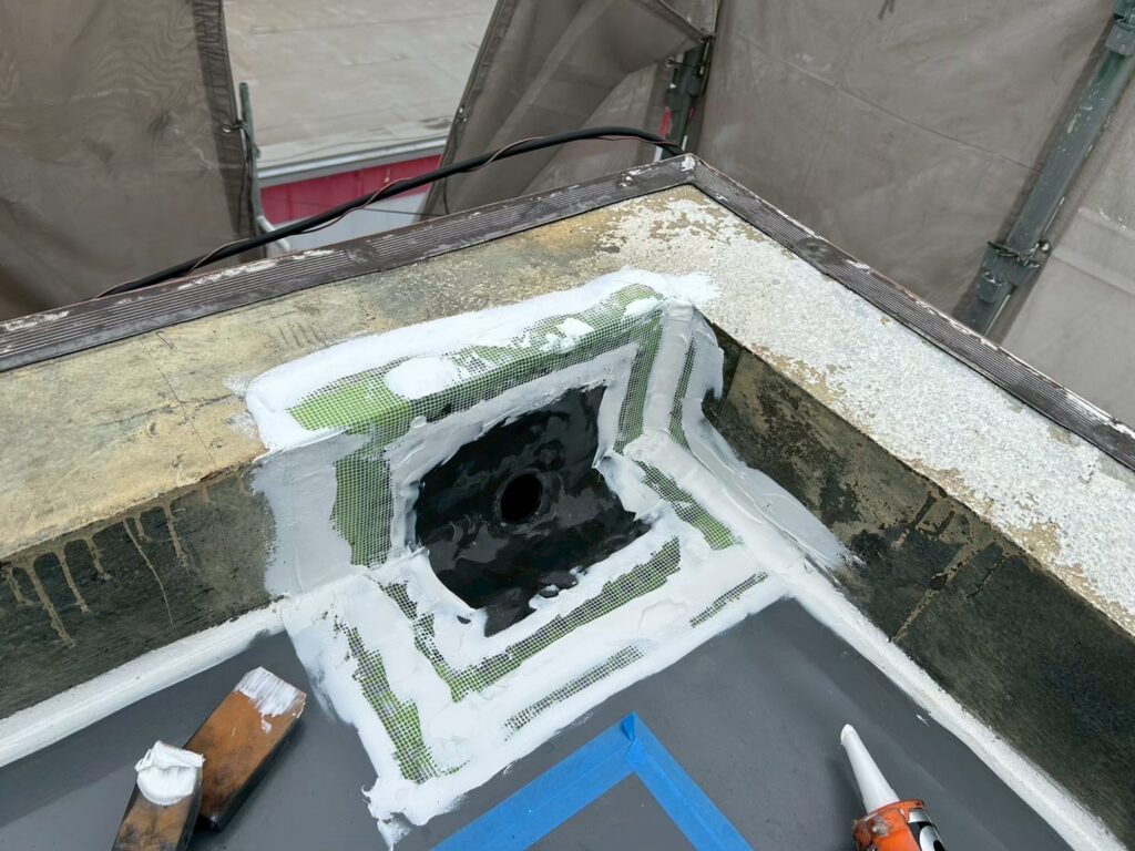 排水周りを補強しました