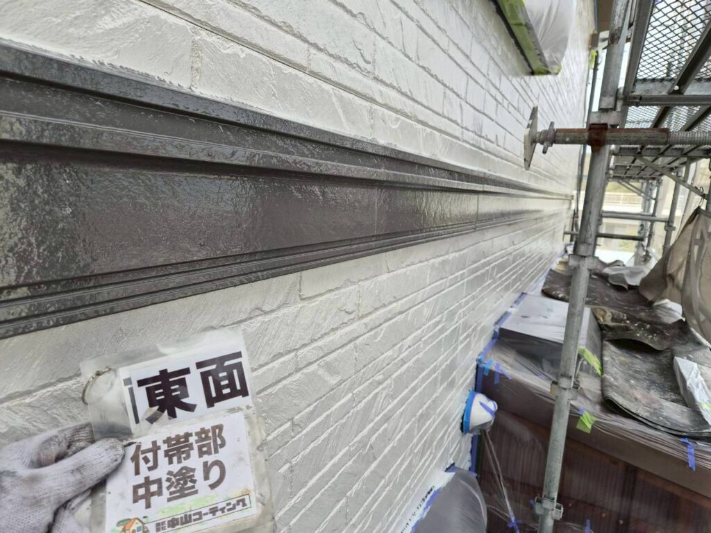 帯板の中塗りが完了しました
