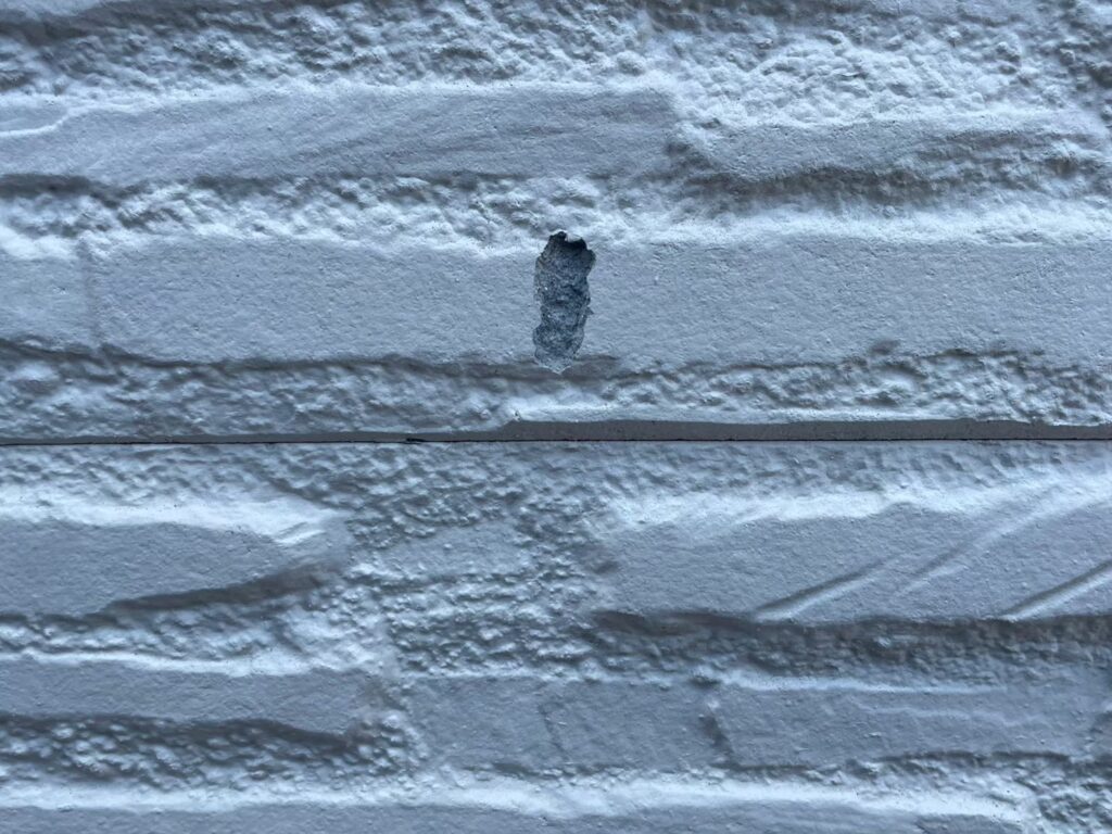 欠損箇所があります