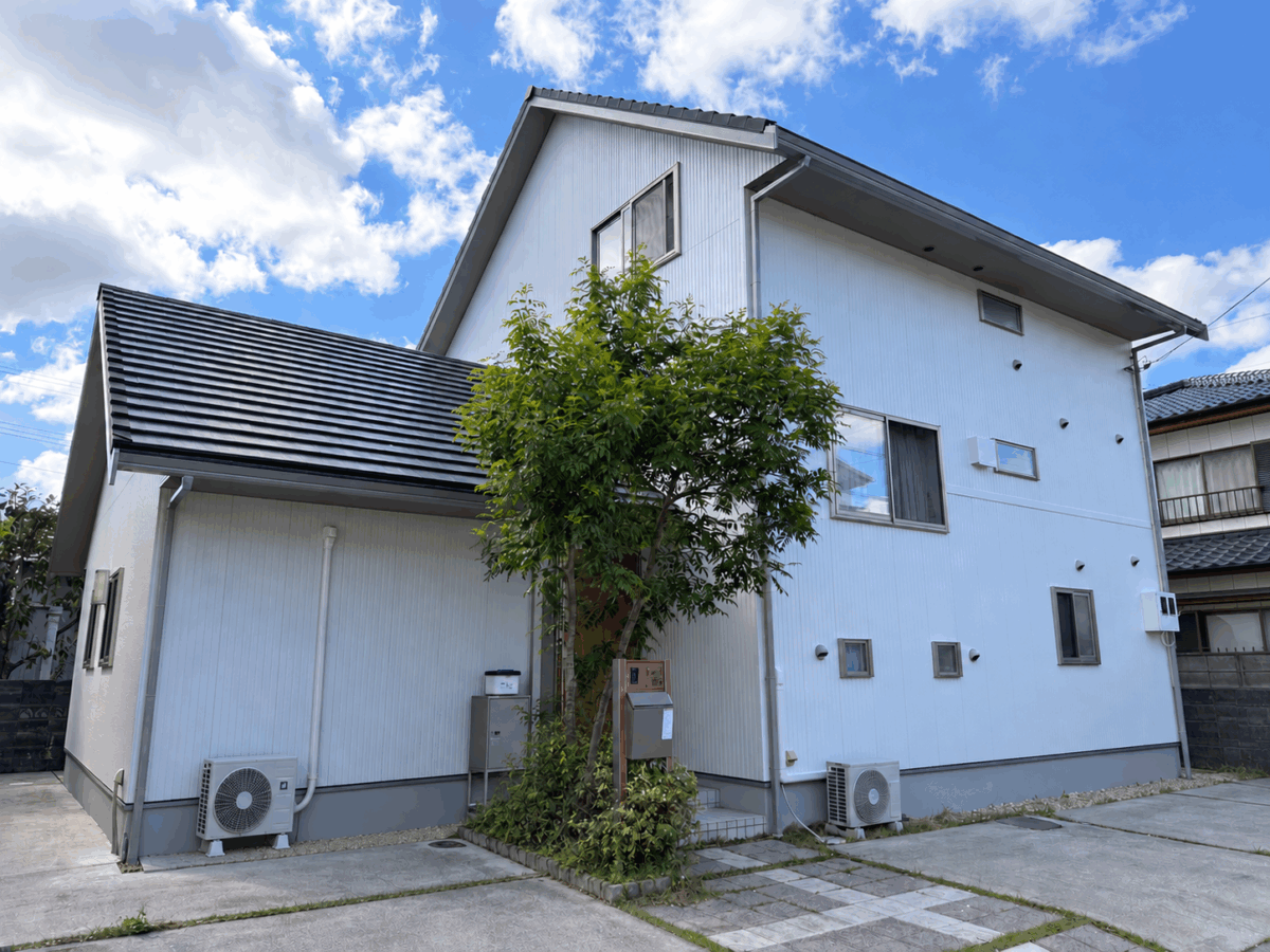 徳島県のミサワホーム外壁塗装施工事例｜6社比較で選ばれた丁寧なコーキング打ち替え工事