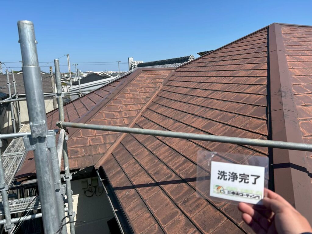 屋根の洗浄が完了しました