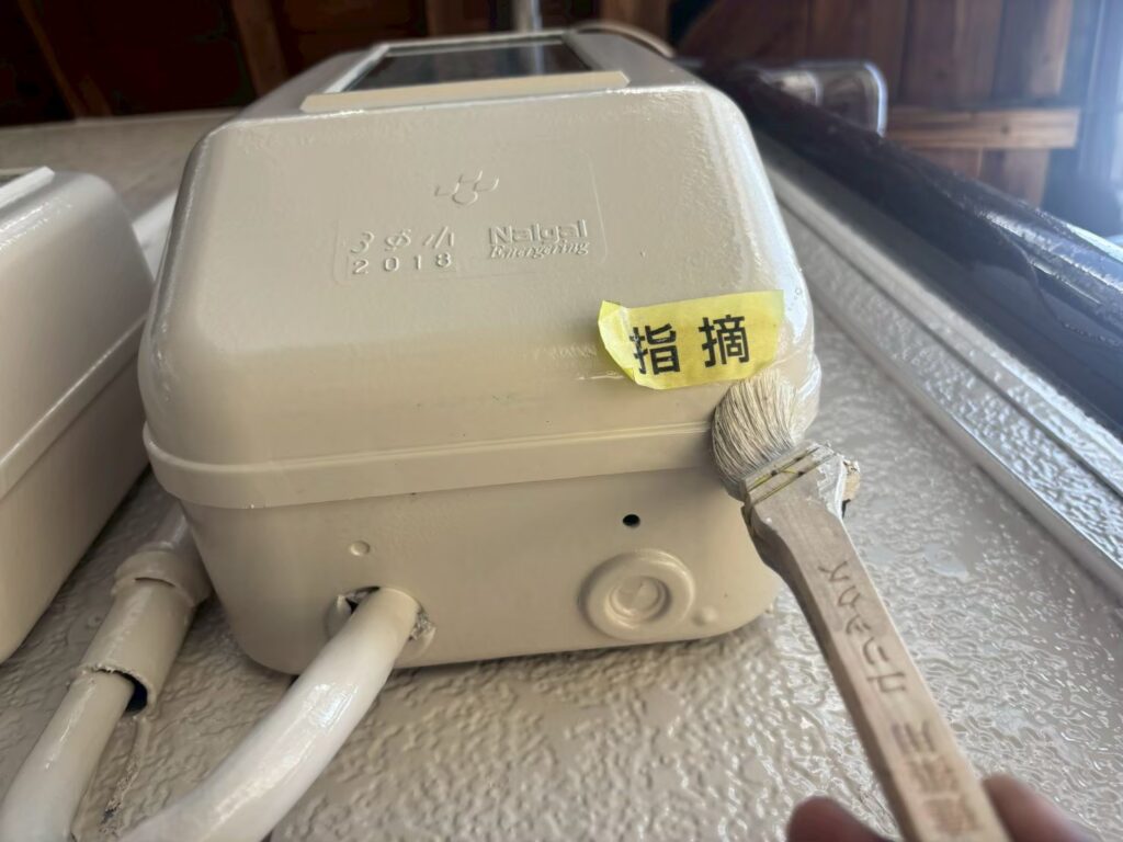 職人に伝えてタッチアップ作業（手直し）を行います